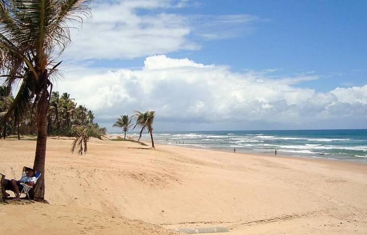 Suspiro Da Bahia Pe Na Areia Villa Salvador Buitenkant foto
